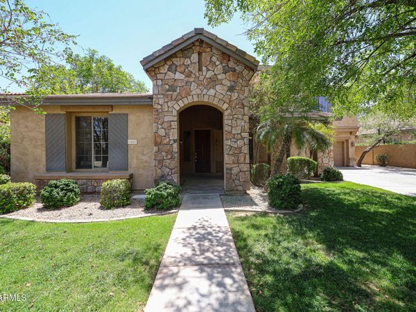 2407 E GLACIER Place, Chandler, AZ 85249