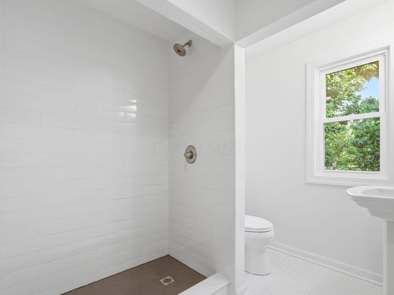 739 Campbell Avenue, Columbus, OH 43222 Photo 21