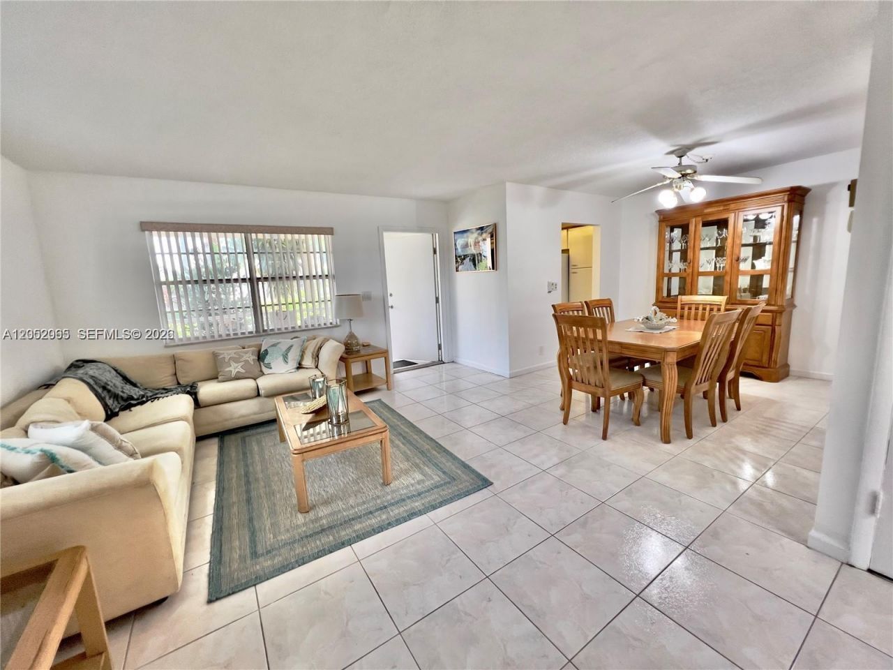 501 Blue Heron Dr, Unit 121-A, Hallandale Beach, FL 33009 Photo
