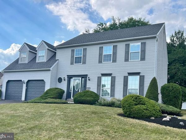 ROYERSFORD, PA 19468