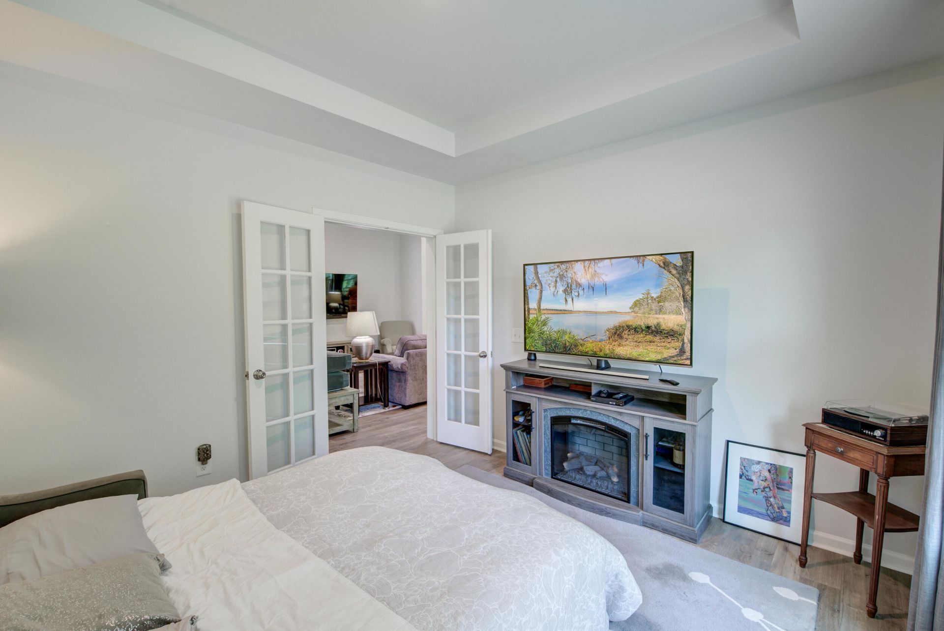 142 Haverhill Street Photo 23