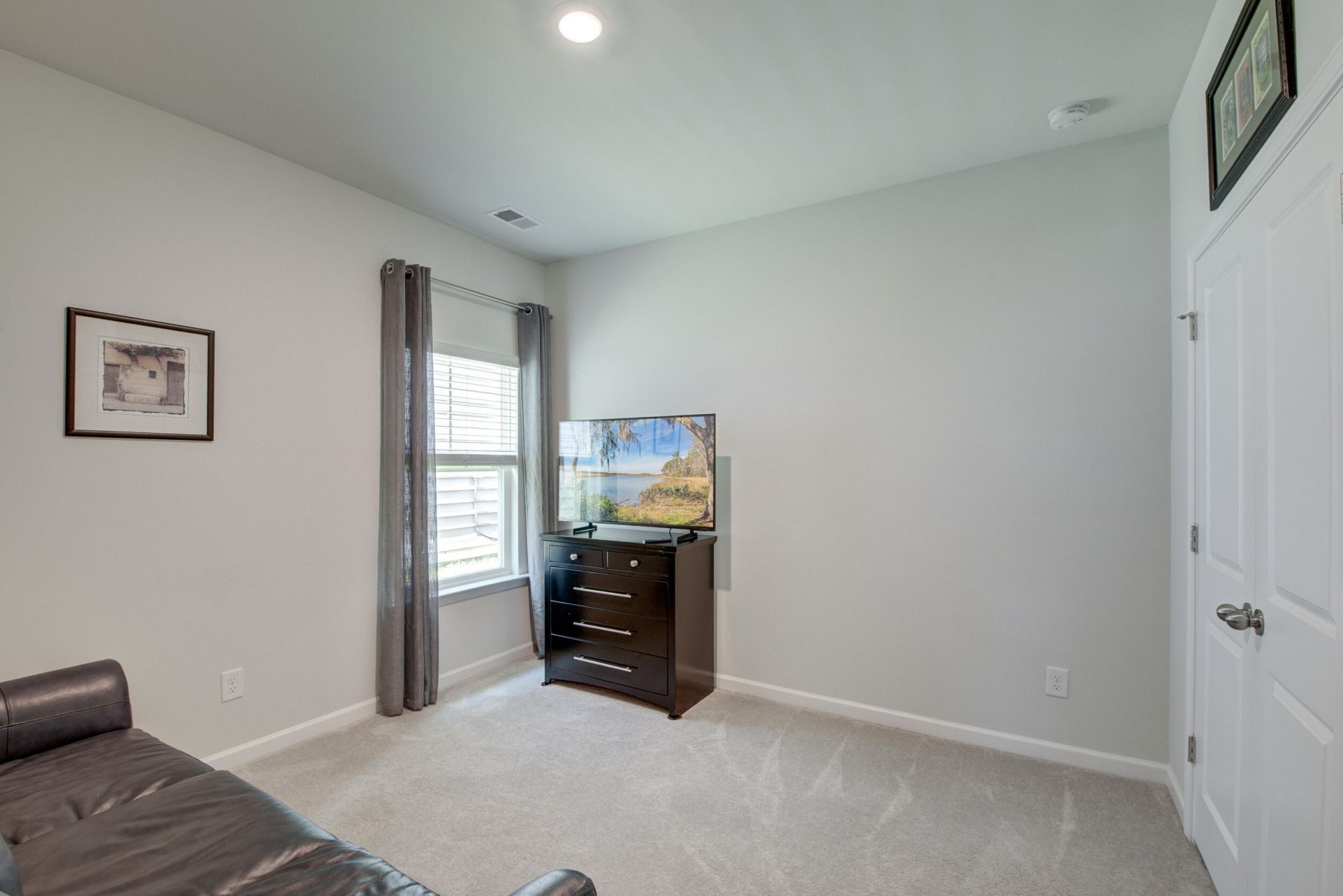 142 Haverhill Street Photo 27