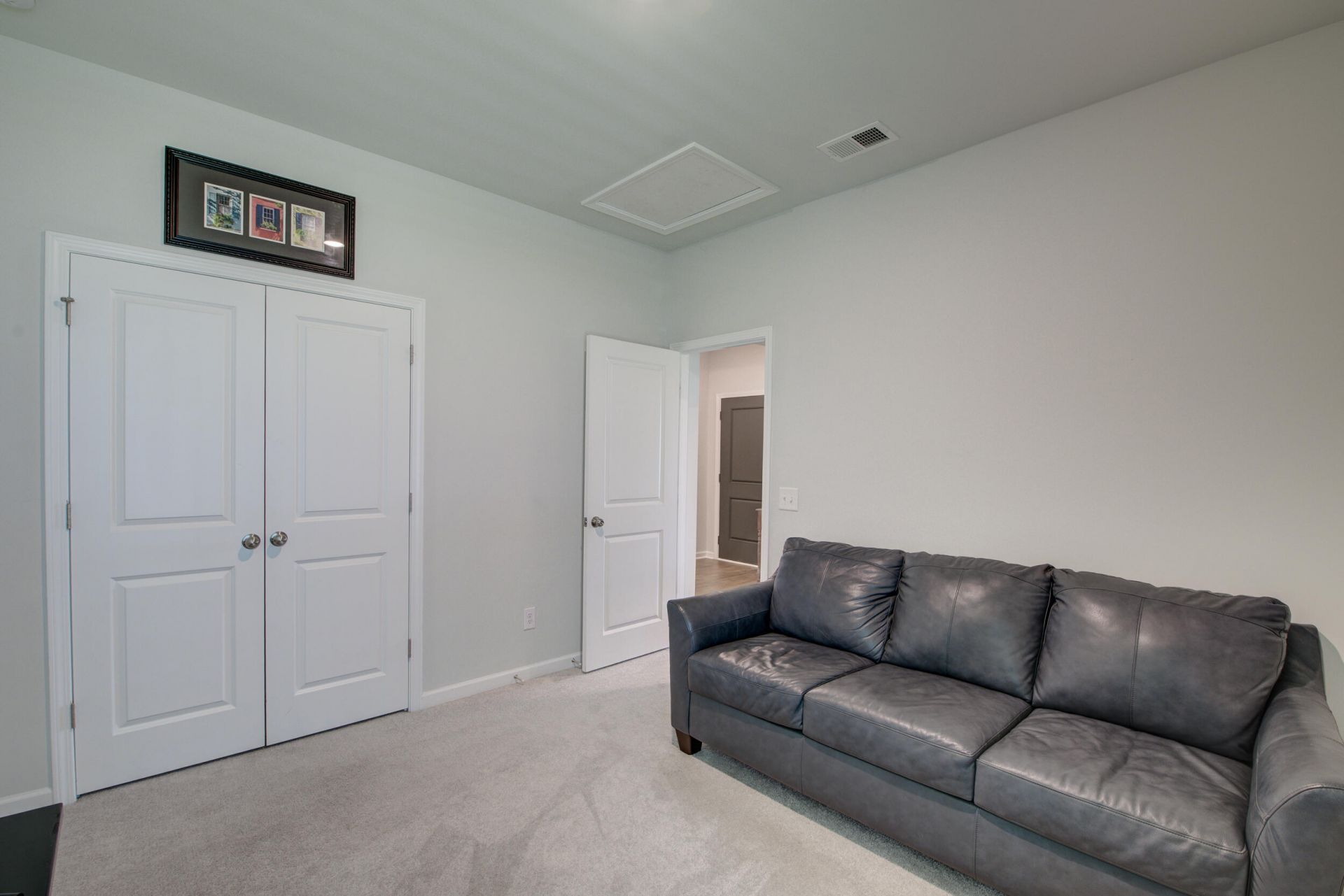142 Haverhill Street Photo 28