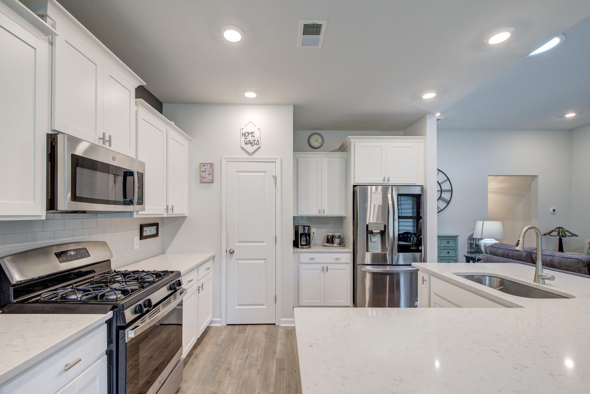 142 Haverhill Street Photo 39