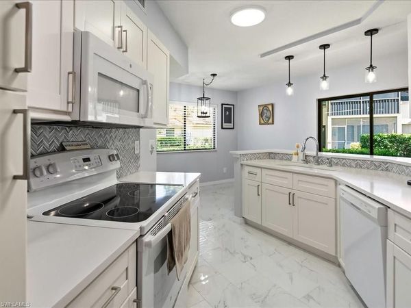 47 Bennington DR, Unit 3, NAPLES, FL 34104