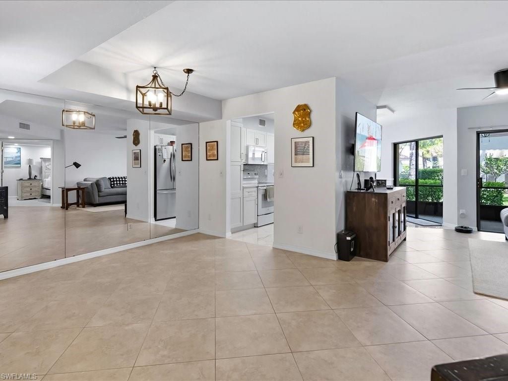 47 Bennington Dr, Unit 3, Naples, FL 34104 Photo