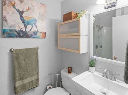 11591 Snowpeak Way , Unit #208, Truckee, CA 96161 Photo