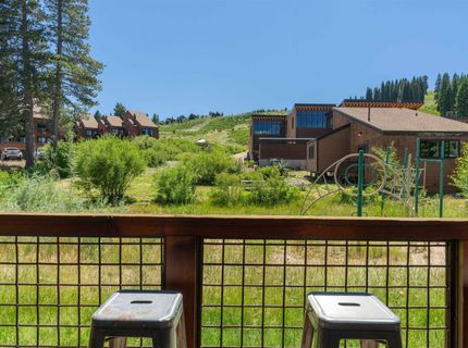 11591 Snowpeak Way , Unit #208, Truckee, CA 96161 Photo