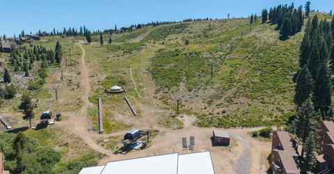 11591 Snowpeak Way , Unit #208, Truckee, CA 96161 Photo