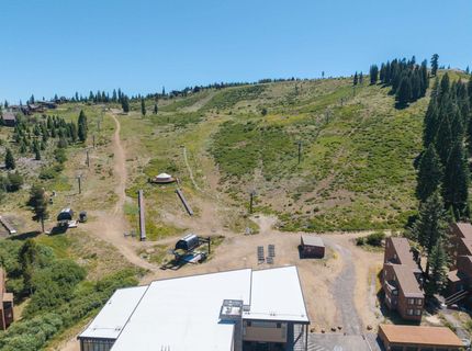11591 Snowpeak Way , Unit #208, Truckee, CA 96161 Photo