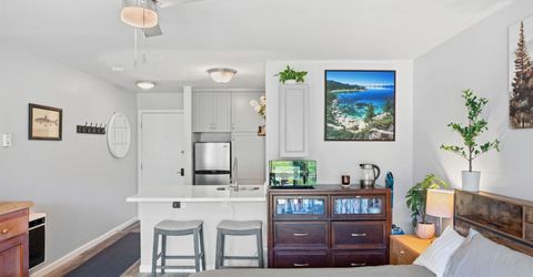 11591 Snowpeak Way , Unit #208, Truckee, CA 96161 Photo