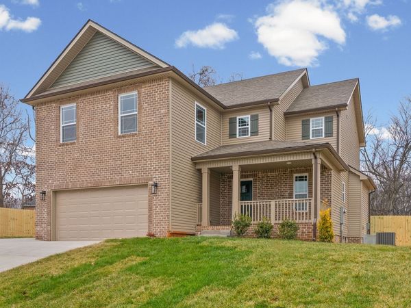 1231 Iris Glen Drive , Clarksville, TN 37042