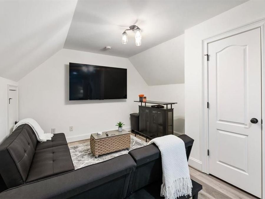Property Image 64