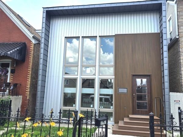 3547 W Hirsch Street , Chicago, IL 60651