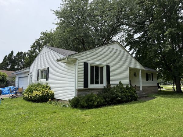 730 Watson Drive , Genoa, IL 60135
