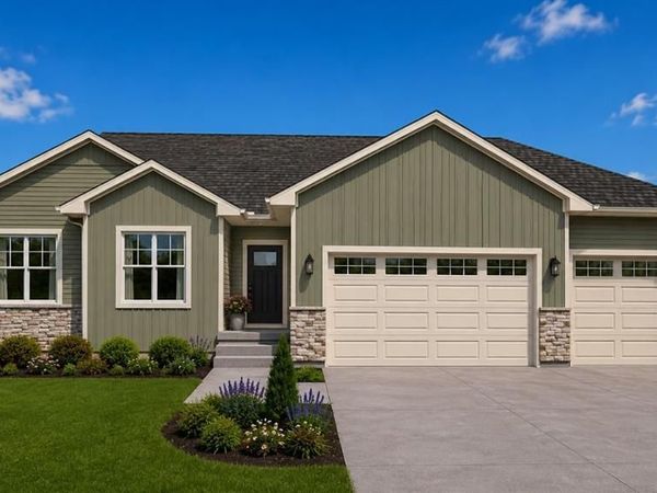 6056 Fuji Lane, Eau Claire, WI 54703