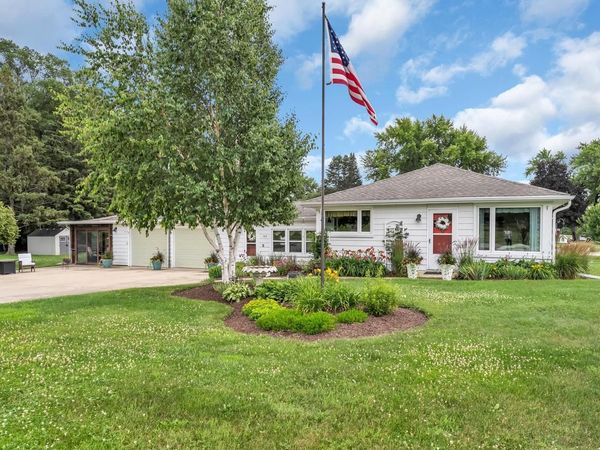 104 Homestead ROAD, Delavan, WI 53115