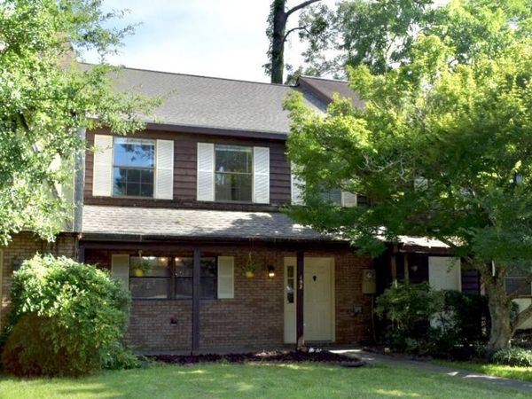 102 Brookwood Ln., Hattiesburg, MS 39401