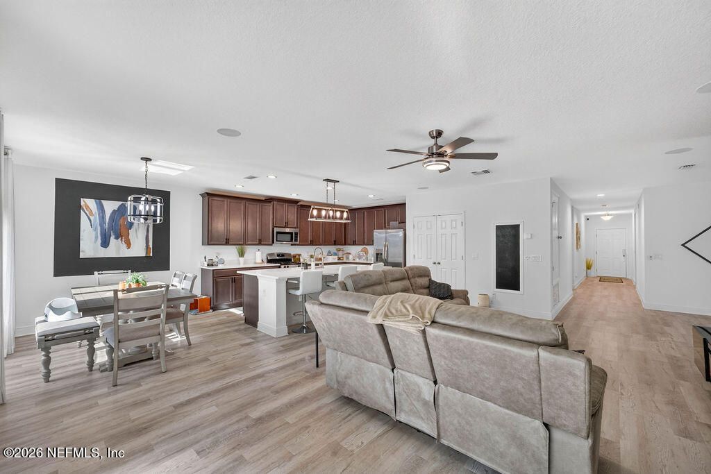 594 Bellingham Way, Minneola, FL 34715 Photo