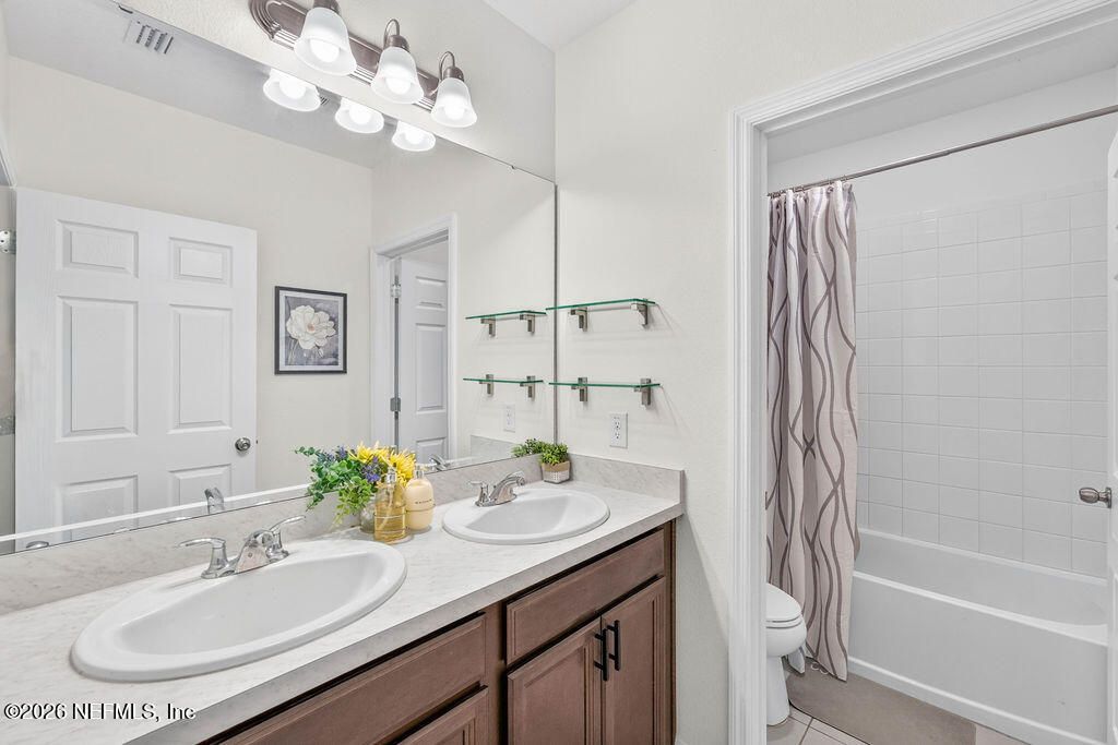 594 Bellingham Way, Minneola, FL 34715 Photo