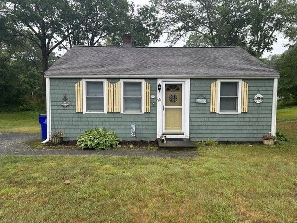 30 Marjorie Ave, Bourne, MA 02559