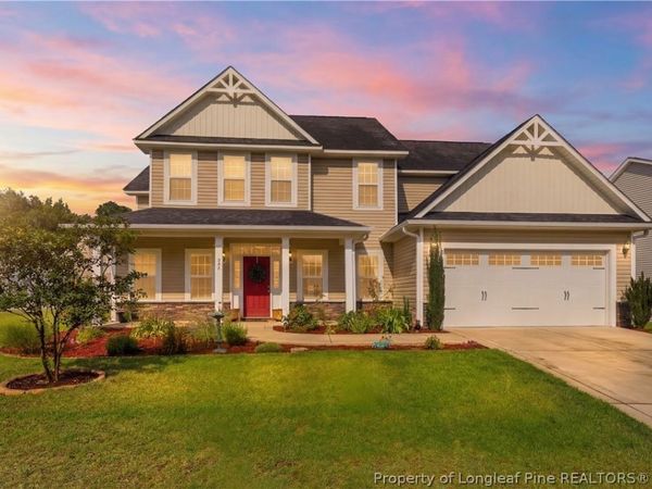 297 Bridgehaven Drive, Raeford, NC 28376