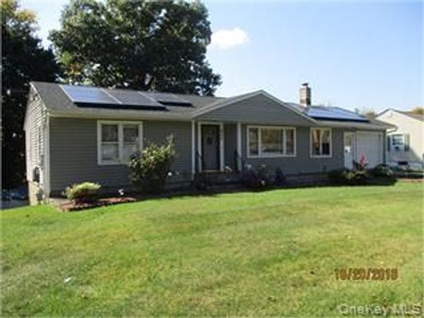 625 Gidney Avenue, Newburgh, NY 12550