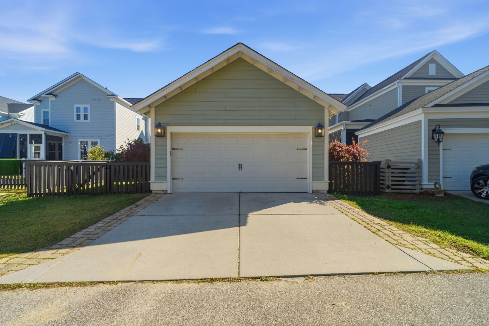 1645 Banning Street Photo 47