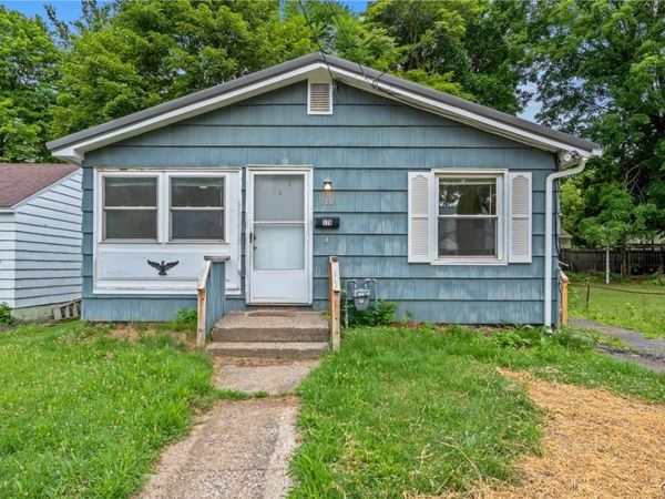 176 Ruth Avenue , Syracuse, NY 13210