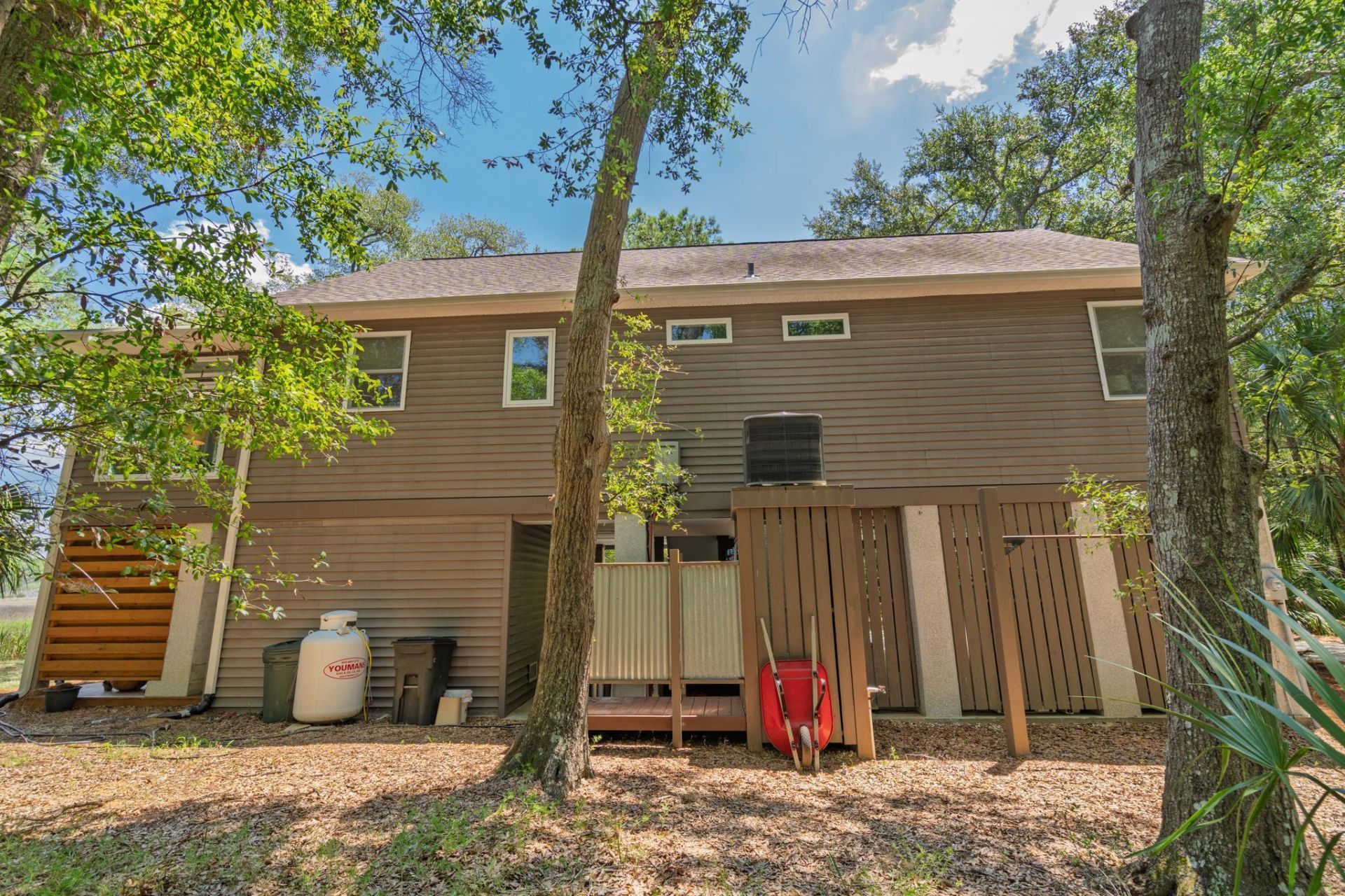 8840 Marsh Aire Lane Photo 44