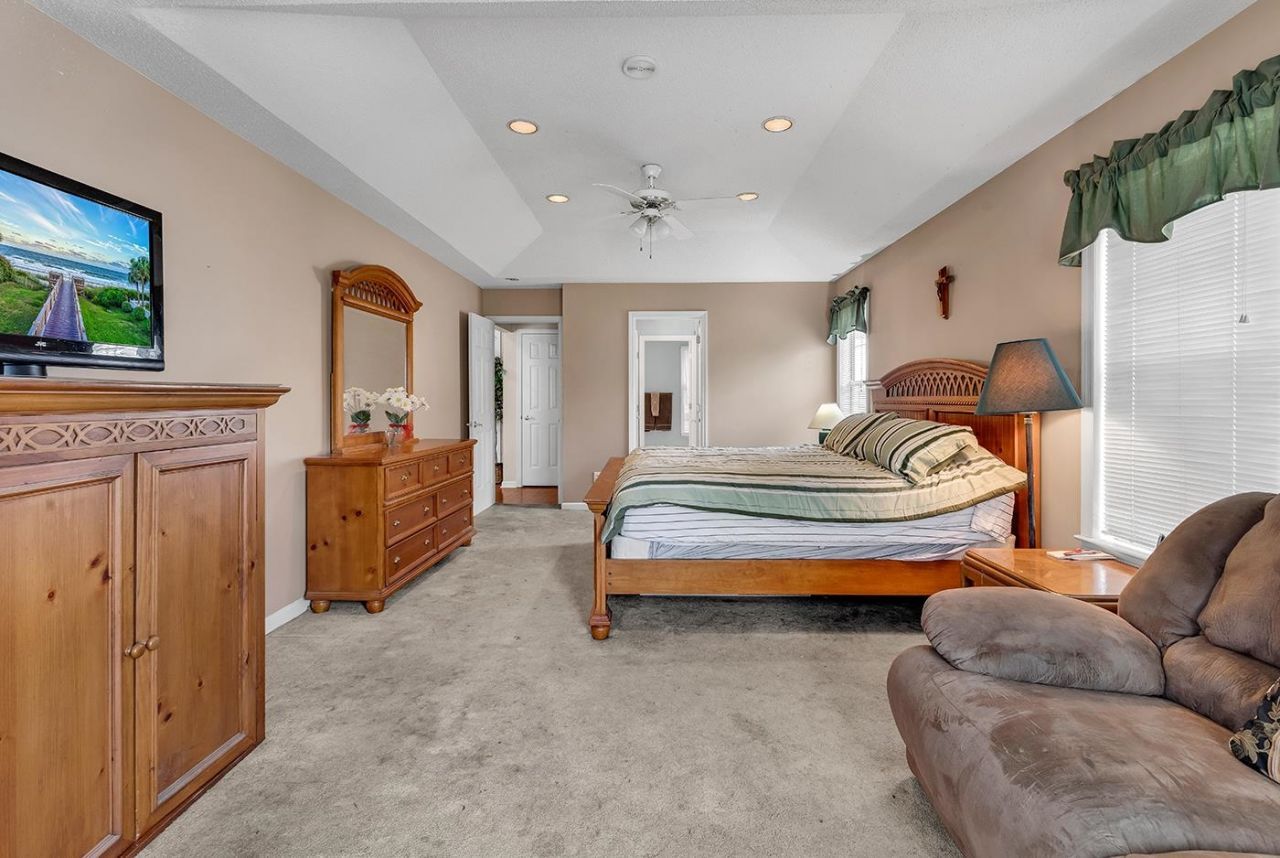 231 Lander Dr. Photo 10