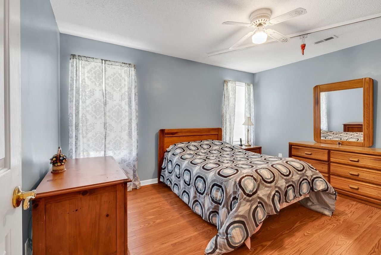 231 Lander Dr. Photo 20