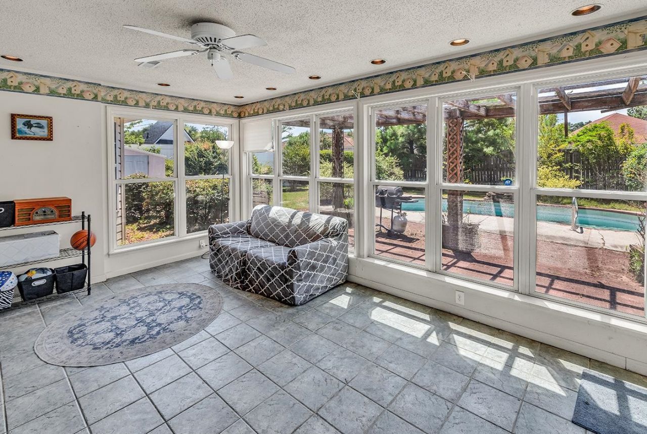 231 Lander Dr. Photo 32