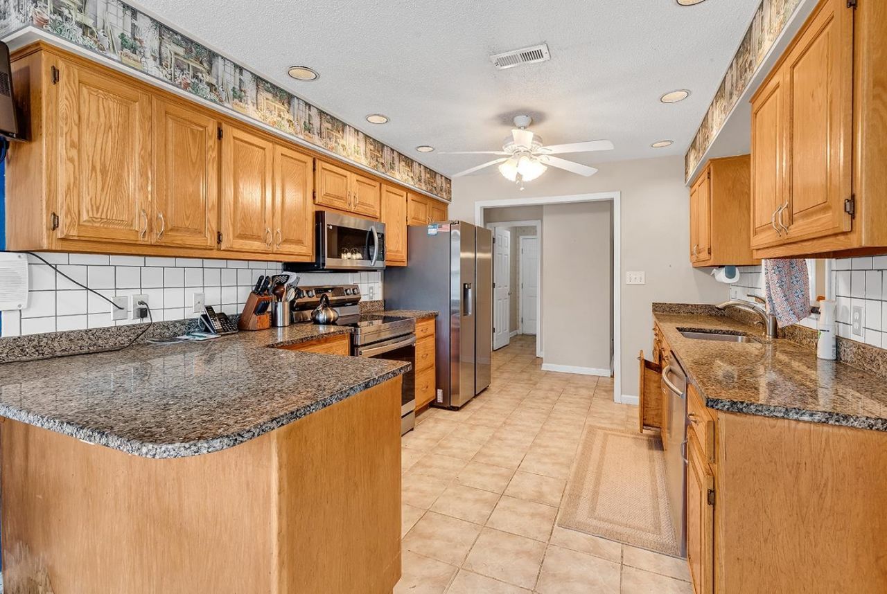 231 Lander Dr. Photo 36