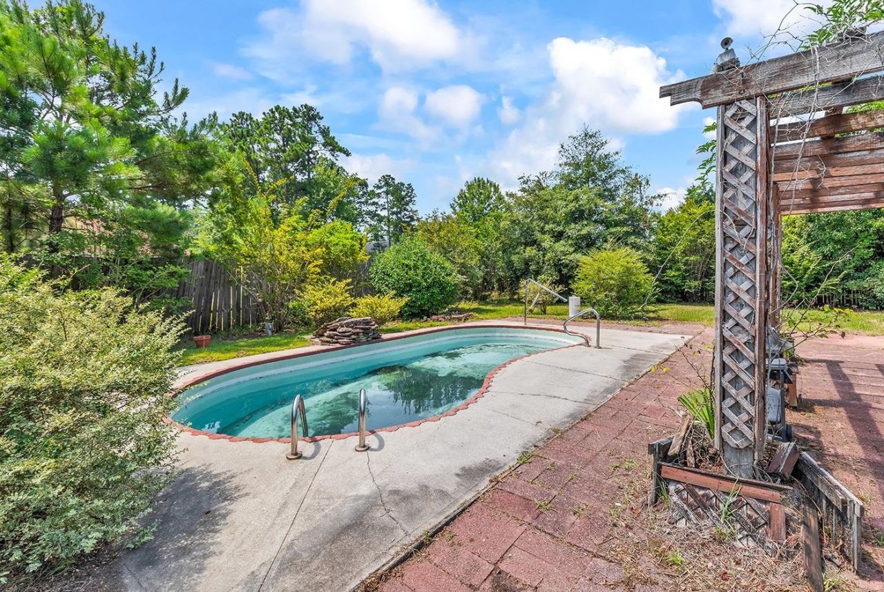231 Lander Dr. Photo 41