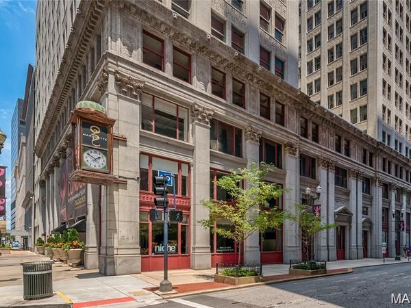 314 N Broadway , St Louis, MO 63102