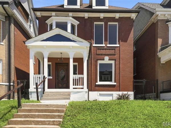 5115 Cabanne Avenue, St Louis, MO 63113