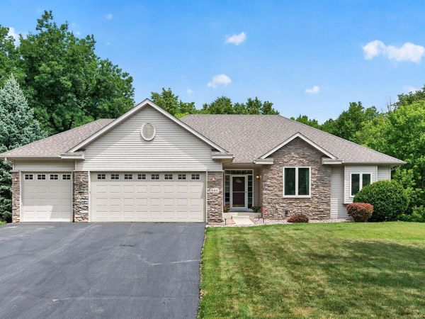 840 Bridle Creek Lane, Jordan, MN 55352