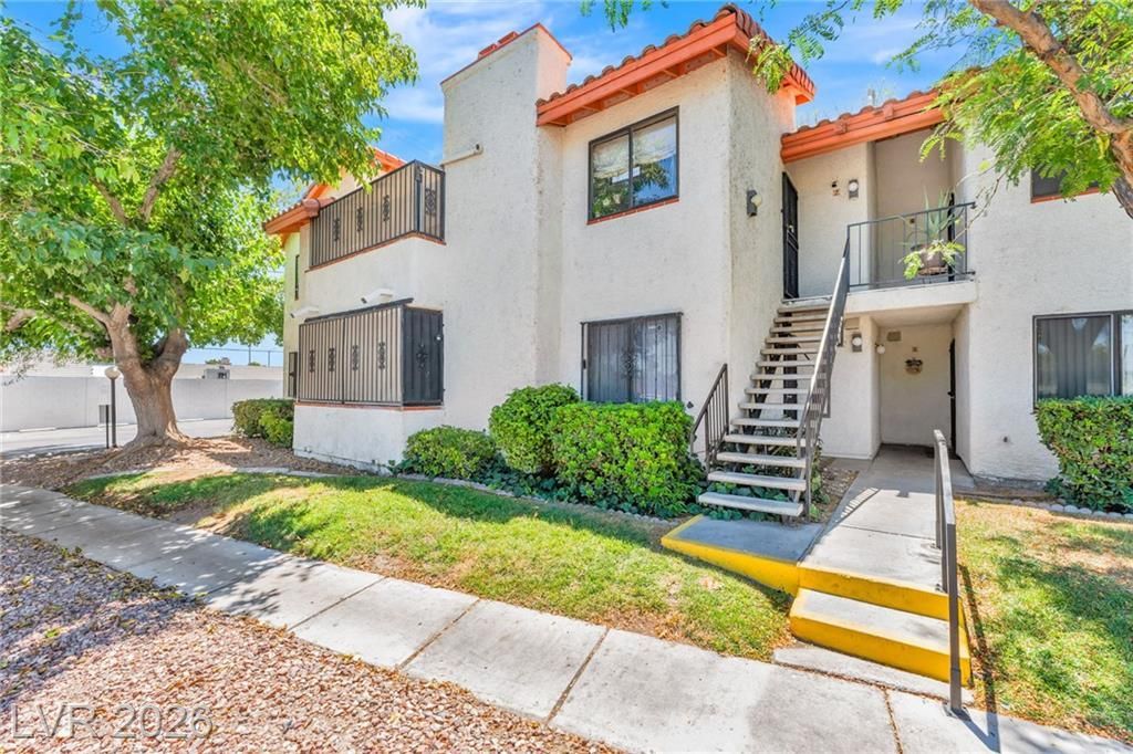 1701 E Katie Avenue, Unit 1, Las Vegas, NV 89119 Main Photo