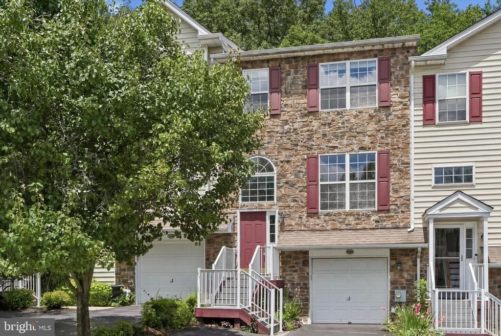 278 Yorktown Court, Malvern, PA 19355 Main Photo