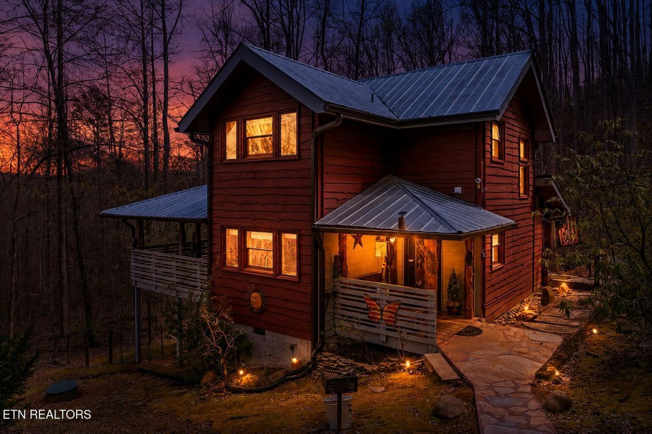 2850 Joyner Hills Lane, Sevierville, TN 37876 Main Photo