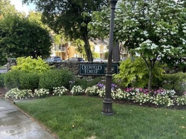 14 Walden Dr, Unit 4, Natick, MA 01760