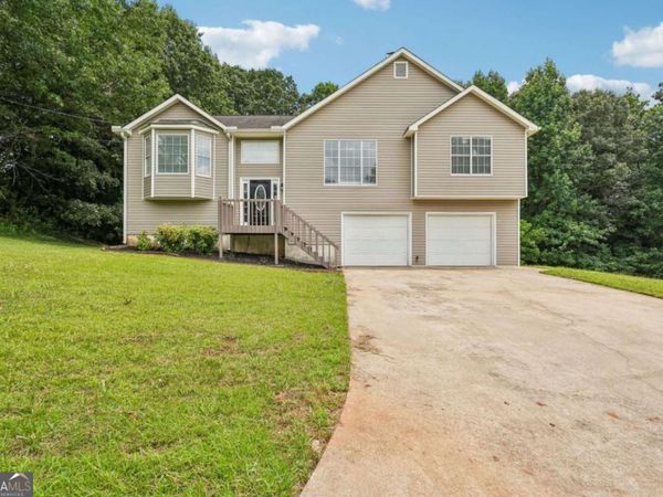 2791 Willow Tree Overlook, Douglasville, GA 30135