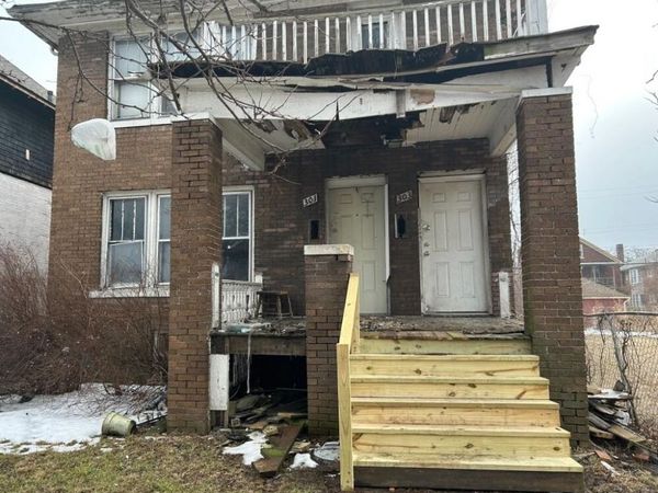 301 Elmhurst Street, Highland Park, MI 48203