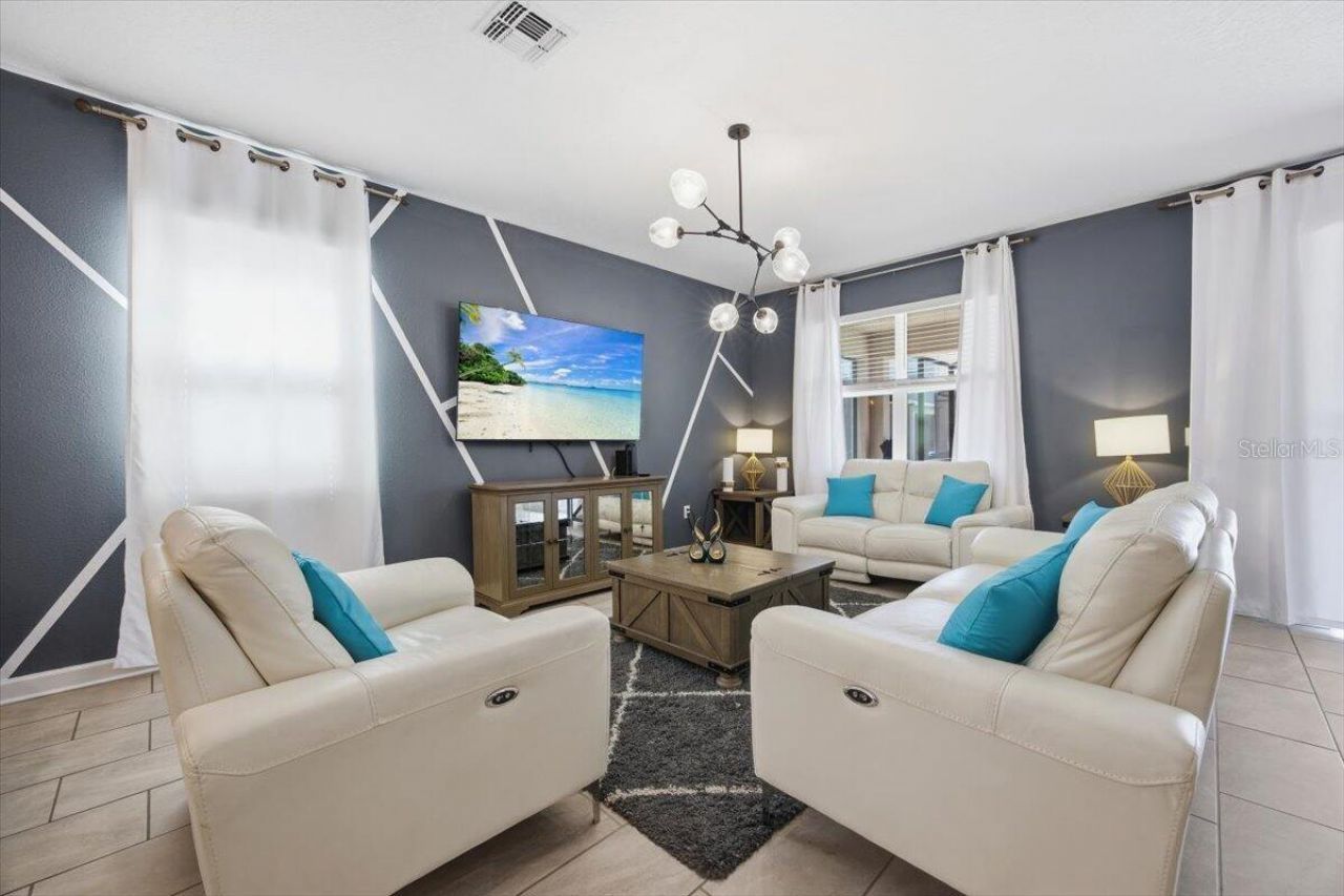 4576 Target , Kissimmee, FL 34746 Photo