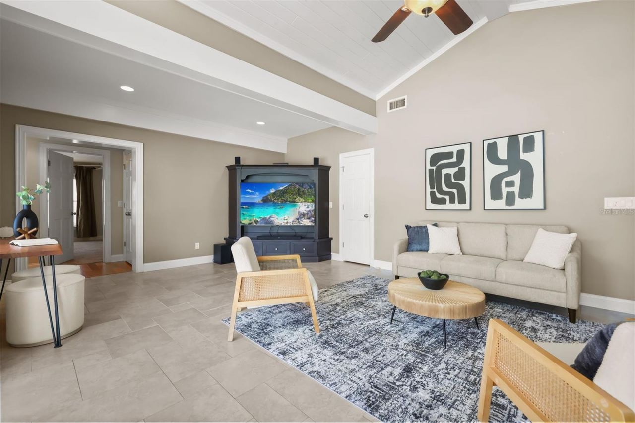 1523 Lake Shore Drive, Orlando, FL 32803 Photo