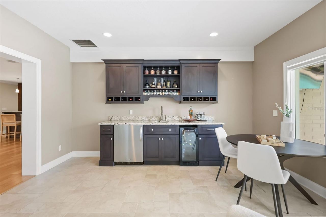 1523 Lake Shore Drive, Orlando, FL 32803 Photo