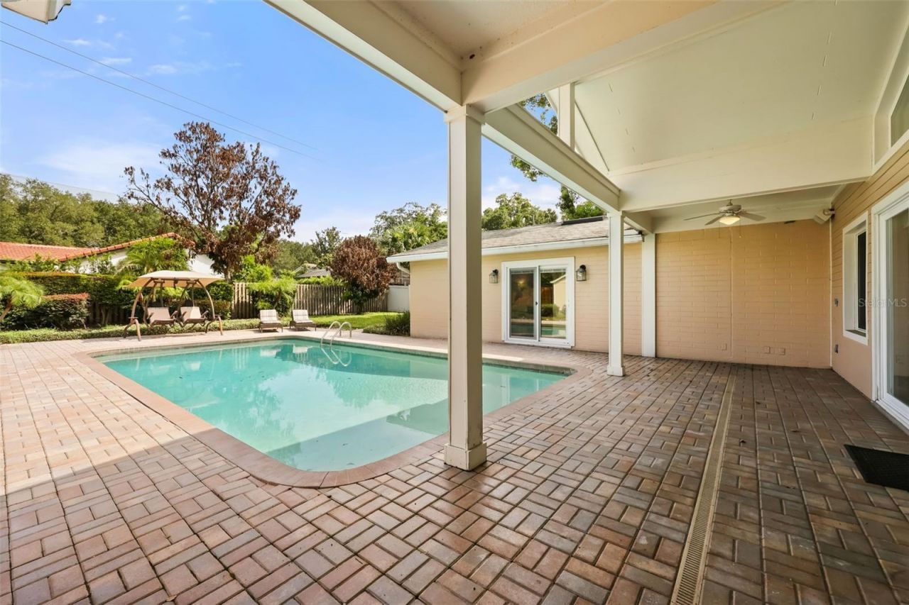1523 Lake Shore Drive, Orlando, FL 32803 Photo