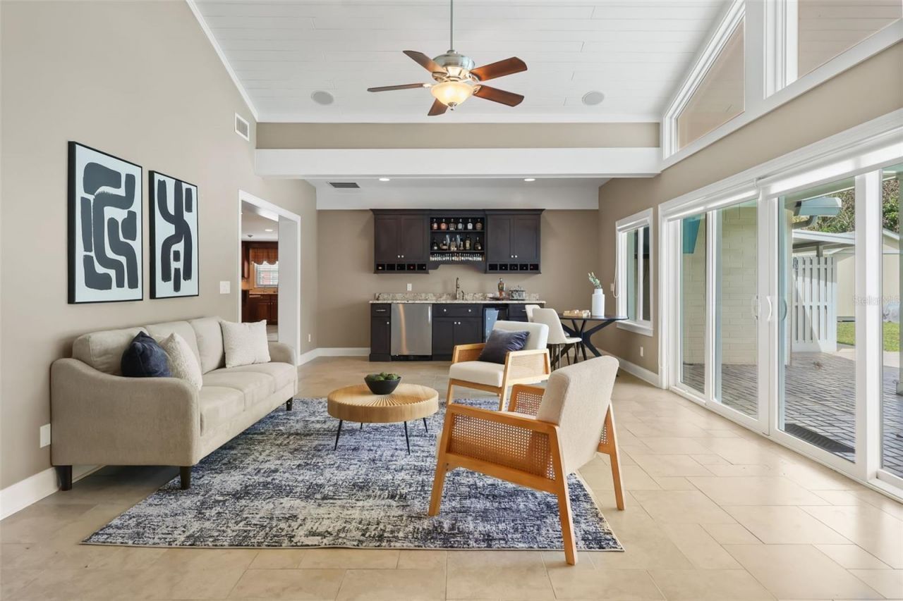 1523 Lake Shore Drive, Orlando, FL 32803 Photo