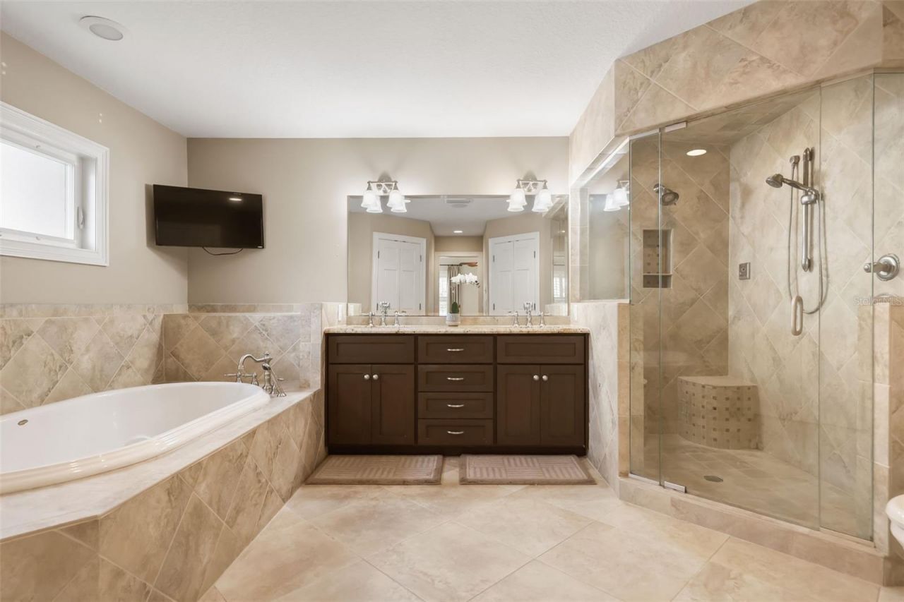 1523 Lake Shore Drive, Orlando, FL 32803 Photo